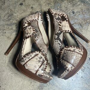 Alexandre Birman Brown and Cream Snakeskin Heels